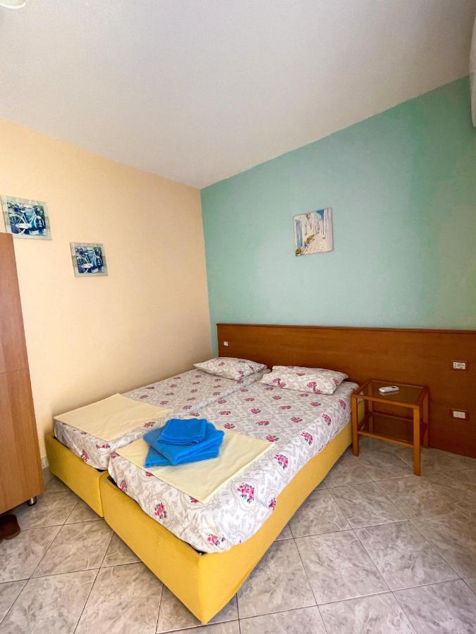 Hostel Andrey