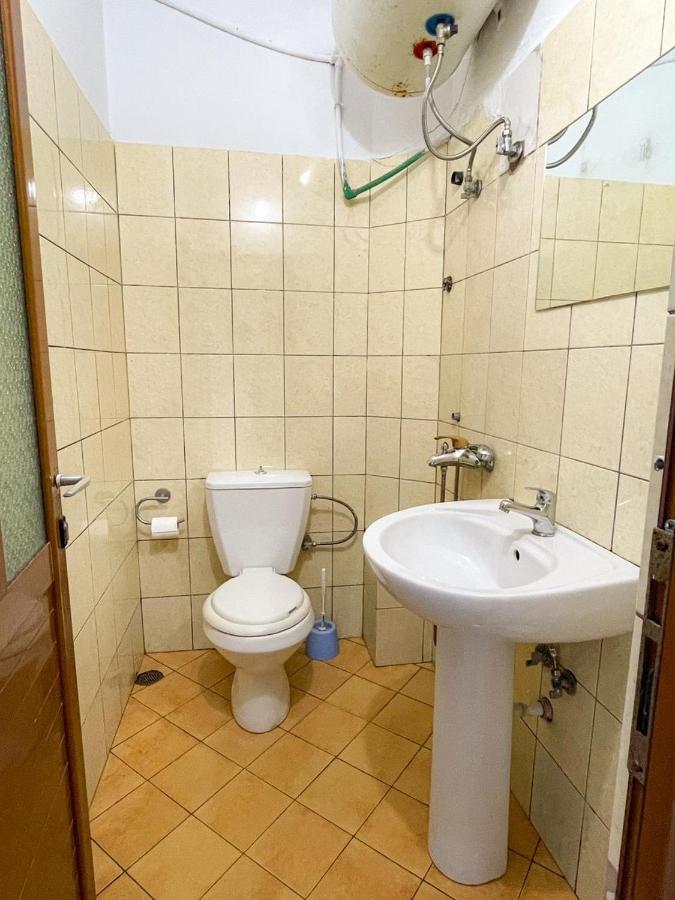 Hostel Andrey Sarandë